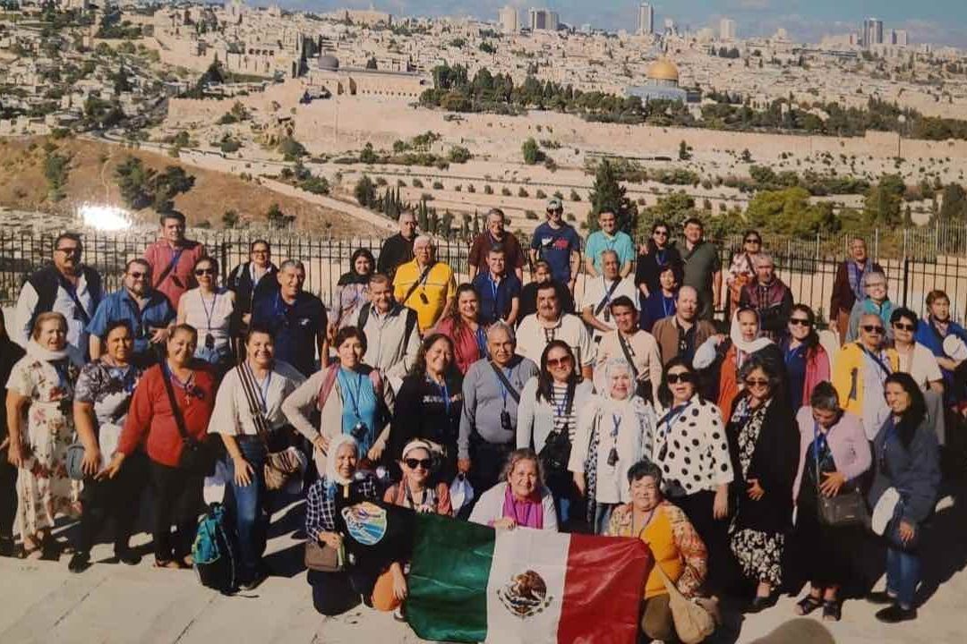 Turistas mexicanos solicitan apoyo para salir de Israel tras conflicto
