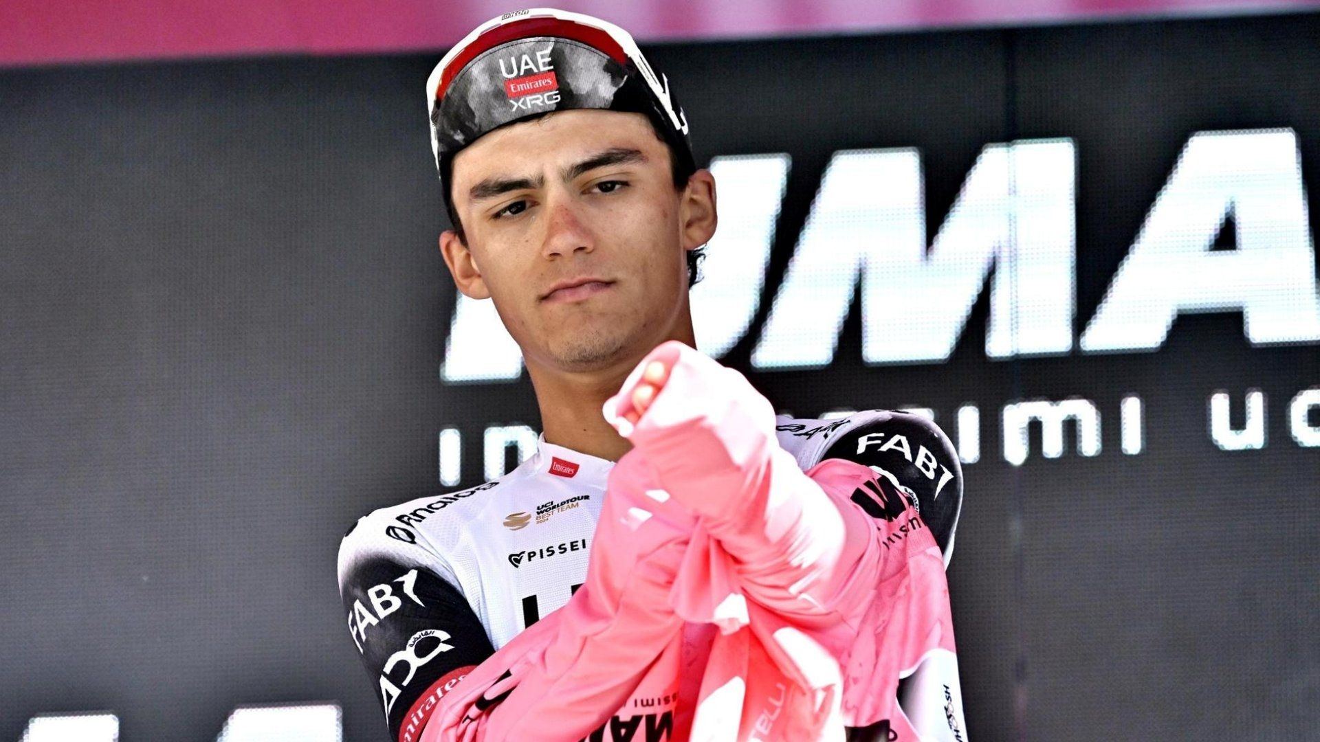 Isaac del Toro y su preparación para el Giro de Italia
