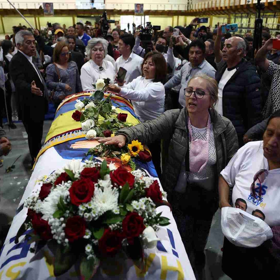 Velorio Público a Candidato Fernando Villavicencio