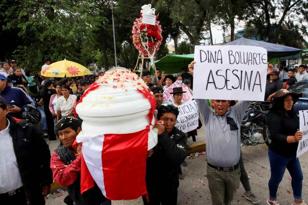 El presidente Andrés Manuel López Obrador pide elecciones en Perú para acabar con protestas