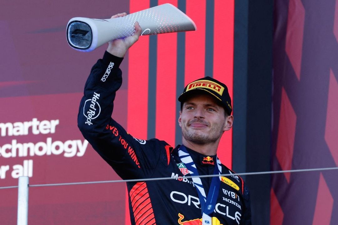 'Checo' Abandona GP de Japón; Verstappen Gana la Carrera