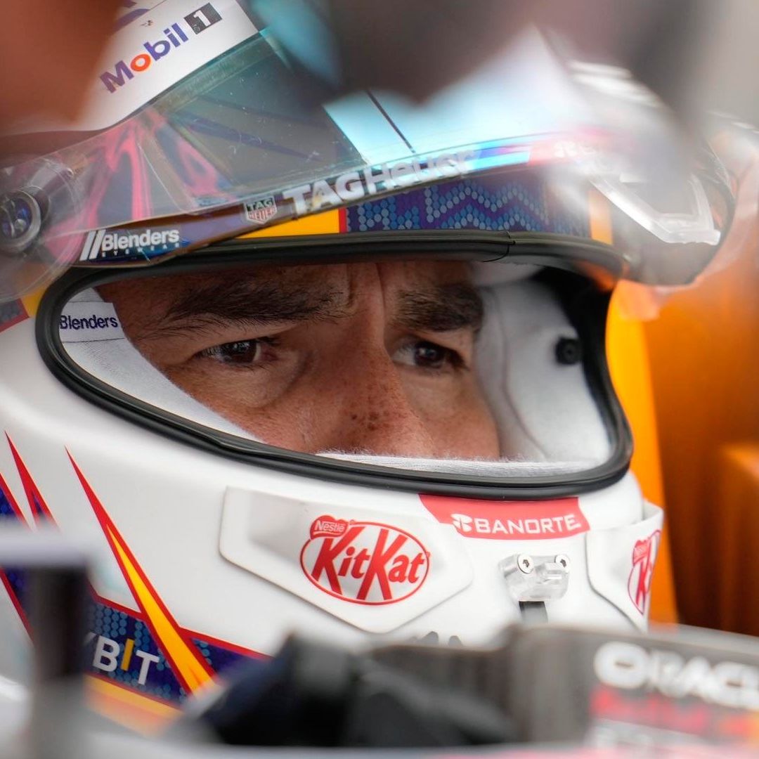 'Checo' Pérez y Verstappen No Salen a Pista en Segunda Práctica del GP de Japón por la Lluvia