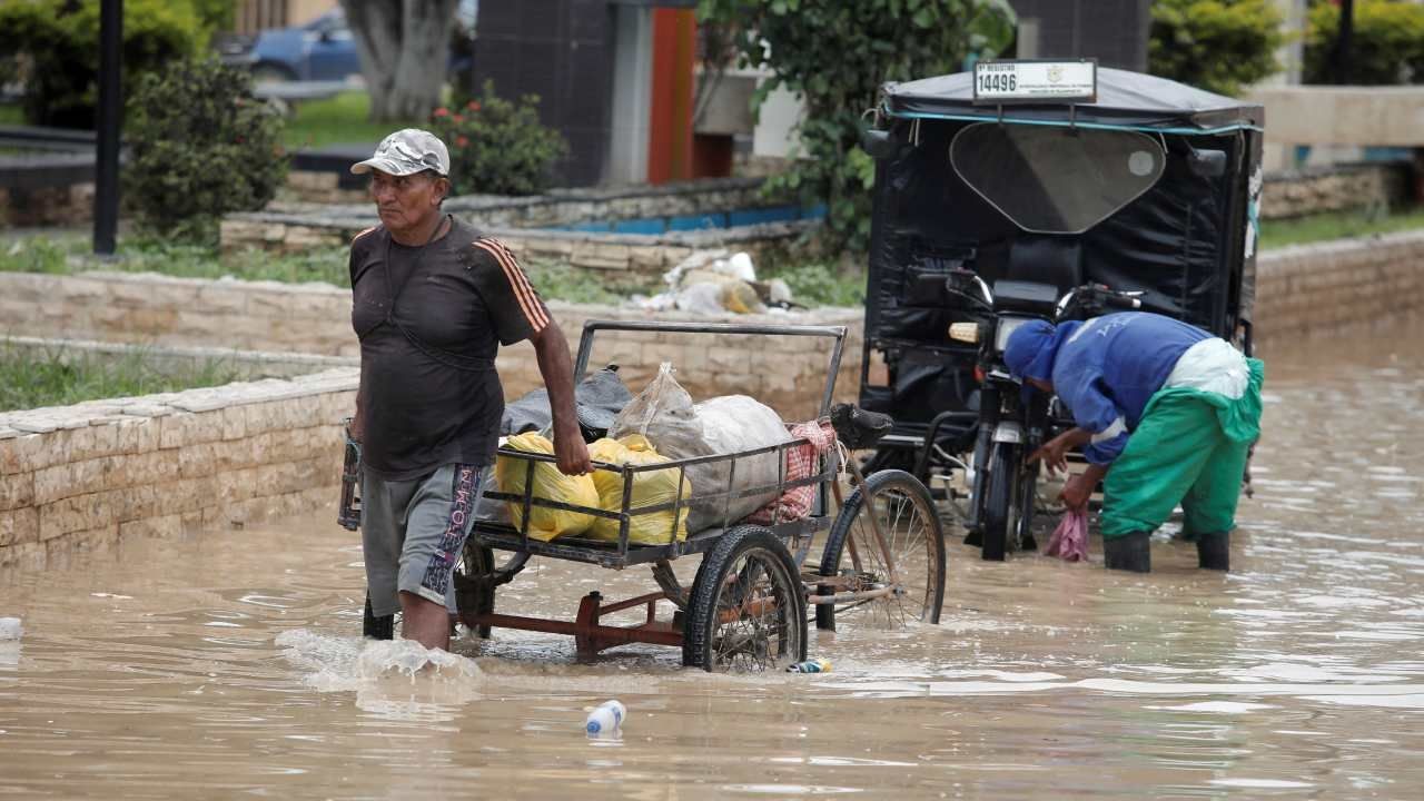 Inundaciones en la costa norte de Perú por lluvias