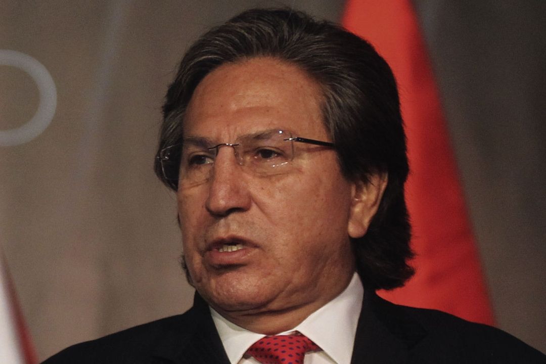 El expresidente Alejandro Toledo se entregó a la justicia en EU para ser extraditado a Perú