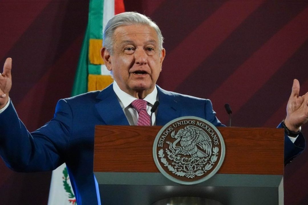 El presidente Andrés Manuel López Obrador calificó de "usurpadora" a la presidente peruana Dina Boluarte