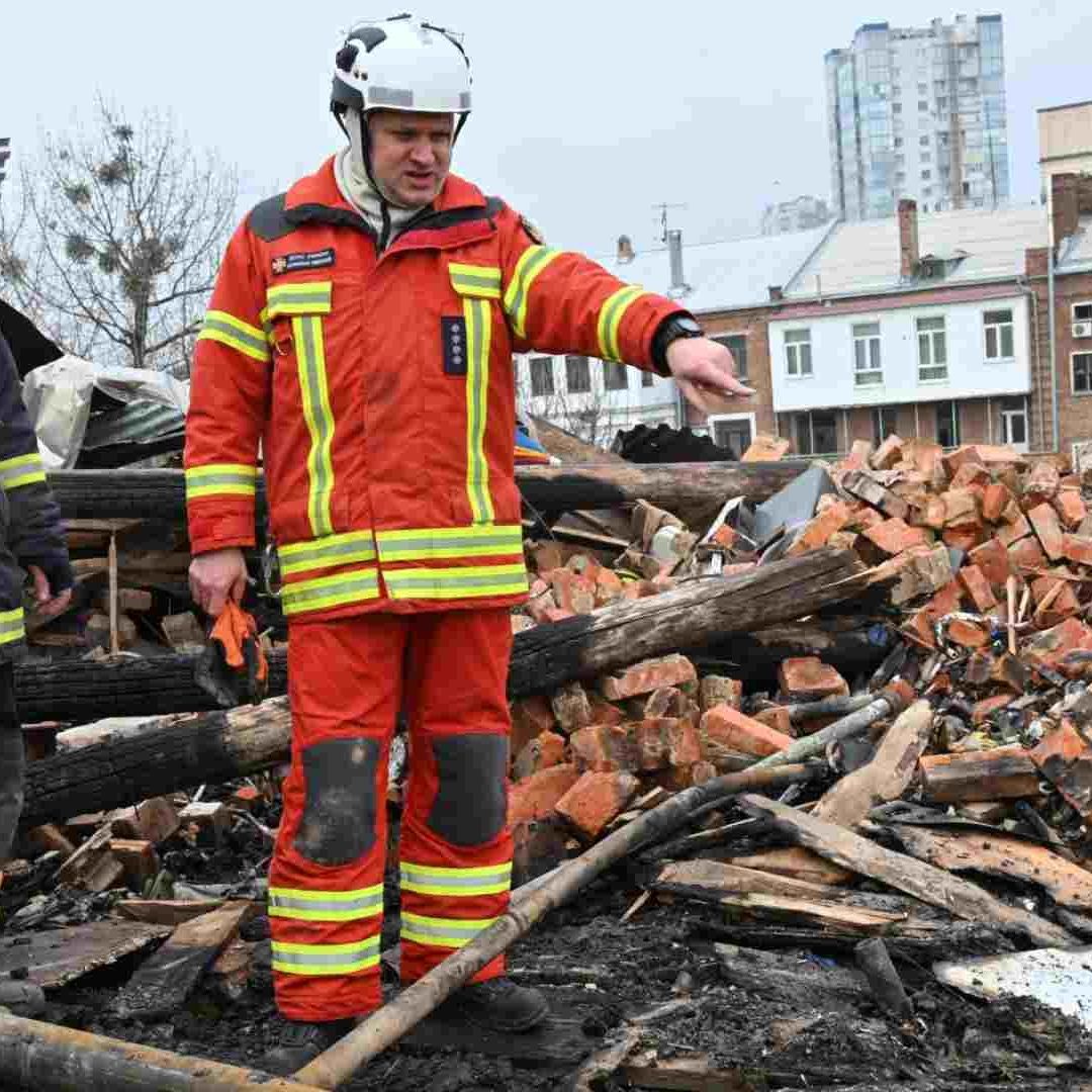 Bombardeo ruso deja dos muertos en Járkov
