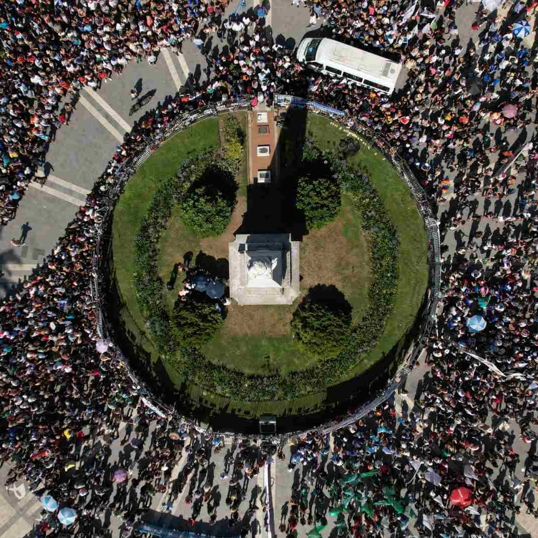 Argentinos dan último adiós a Hebe de Bonafini, líder de las Madres de Plaza de Mayo, en Buenos Aires