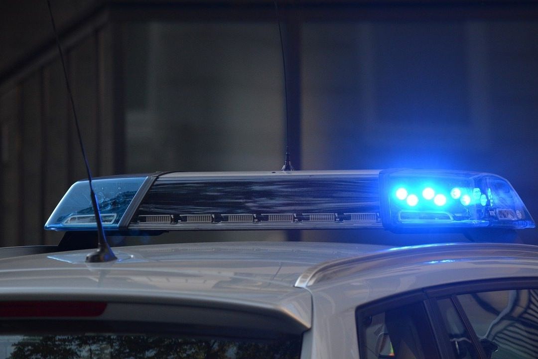 Tiroteo en parque de Kentucky deja 2 muertos