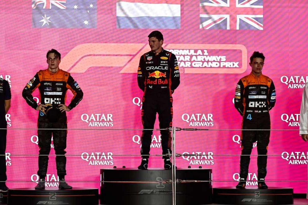 Verstappen También Gana el GP de Qatar de la F1; ‘Checo’ Pérez Finaliza en Noveno