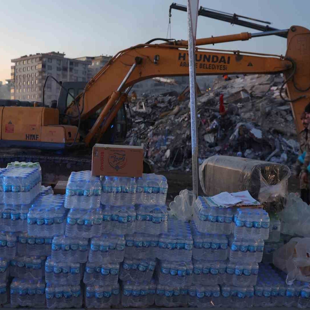 Rusia envía 20 toneladas de ayuda humanitaria a Siria