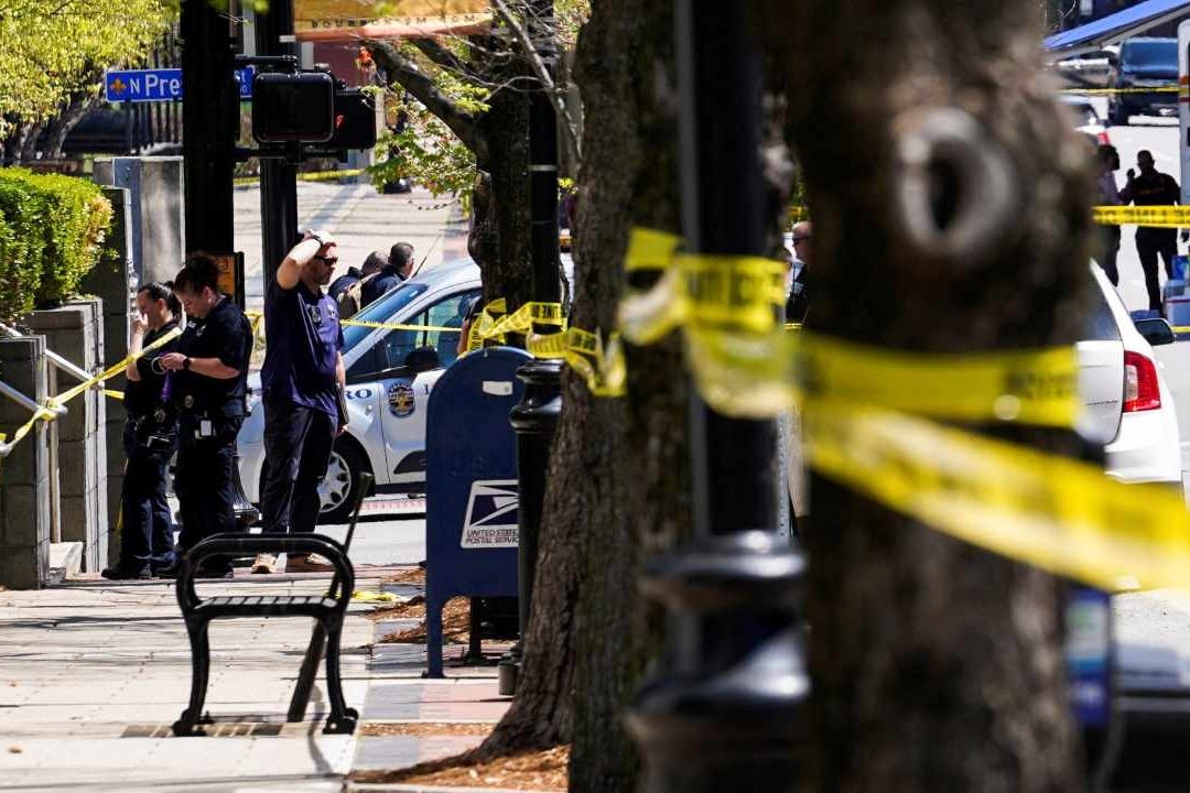 Joe Biden arremetió contra los republicanos por no reformar las leyes que regulan la posesión de armas tras el tiroteo en Louisville, Kentucky