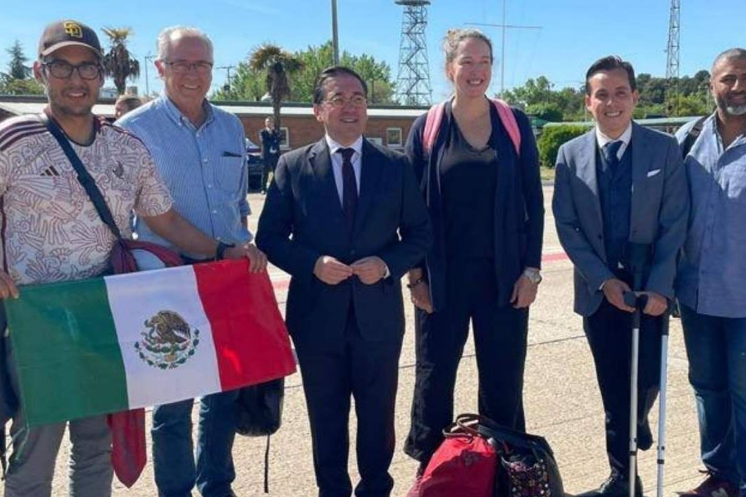 l secretario de Relaciones Exteriores, Marcelo Ebrard, informó hoy, 24 de abril de 2023, que, con apoyo del gobierno de España, evacuaron a cinco mexicanos de Sudán
