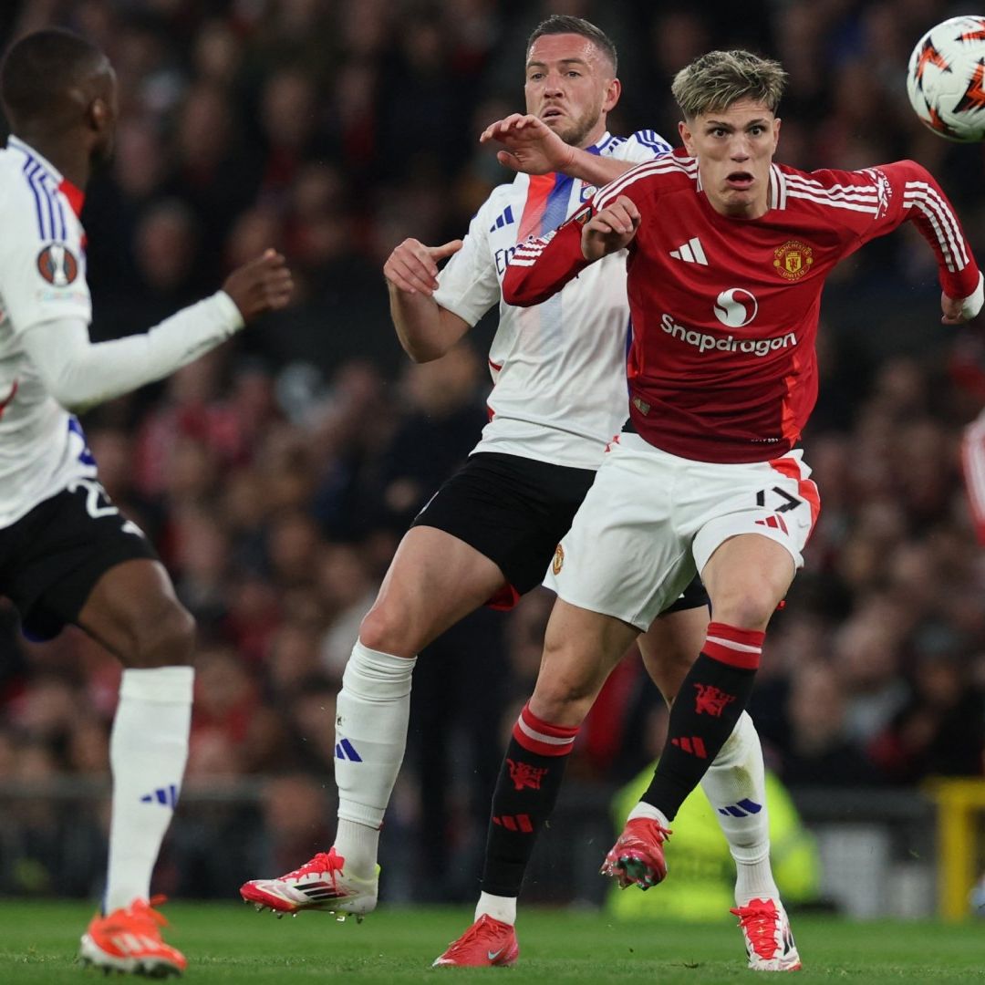 Manchester United y Olympique de Lyon ofrecieron un partidazo en el estadio Old Trafford. Foto: Reuters