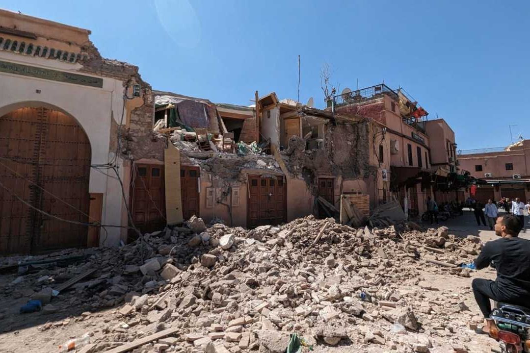 Las imágenes de los daños en Marrakech, Marruecos por el terremoto muestran edificios y casas derrumbadas