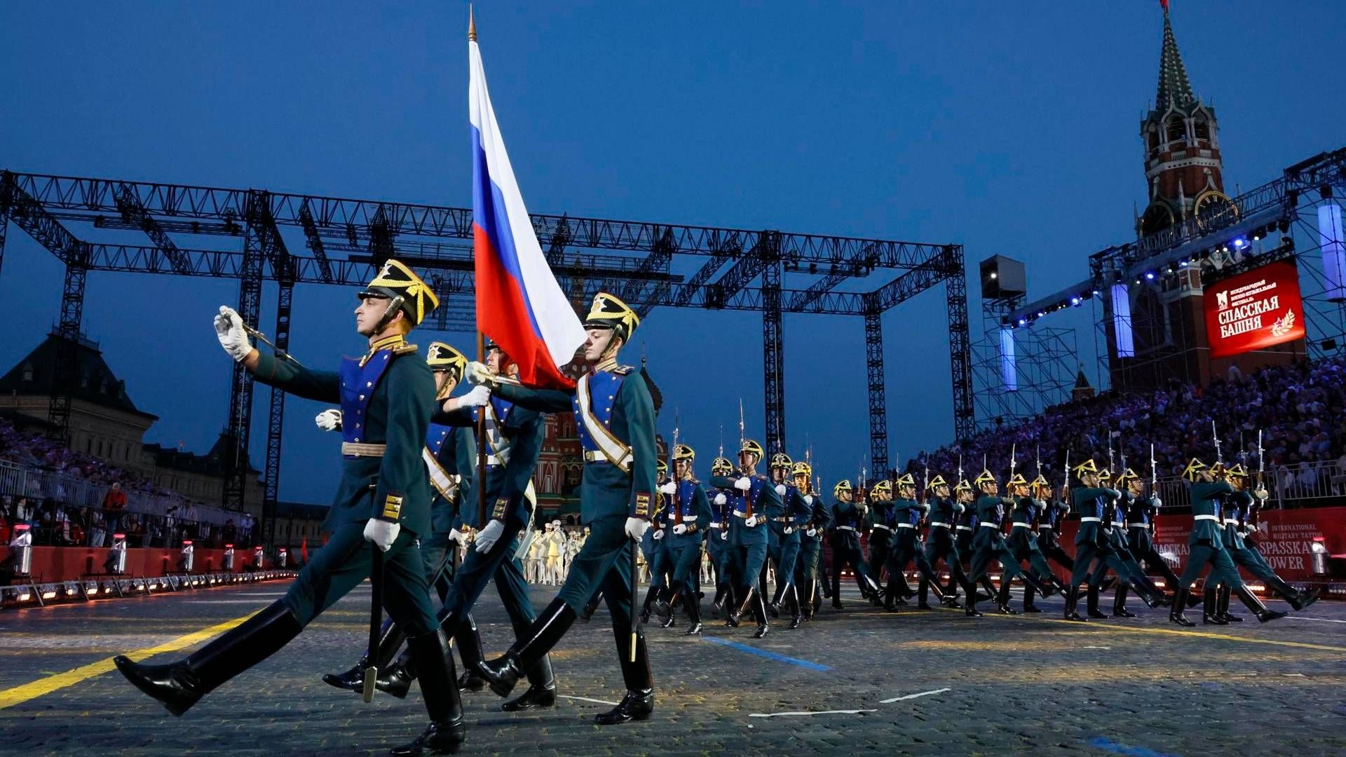 El gobierno de Rusia abrió la puerta para que personas de otros países puedan tramitar la residencia temporal. Esto piden