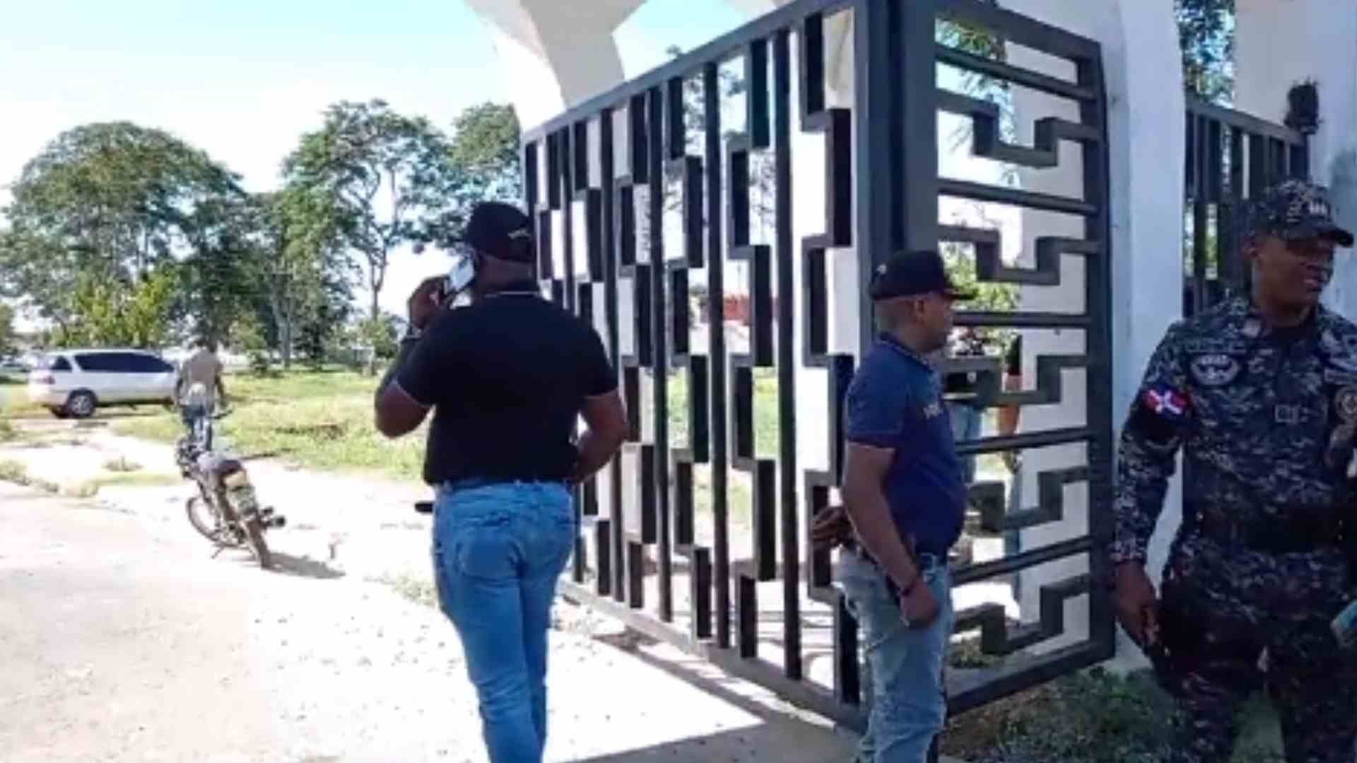 Hallan los Cuerpos de 6 Bebés en Panteón de Santo Domingo