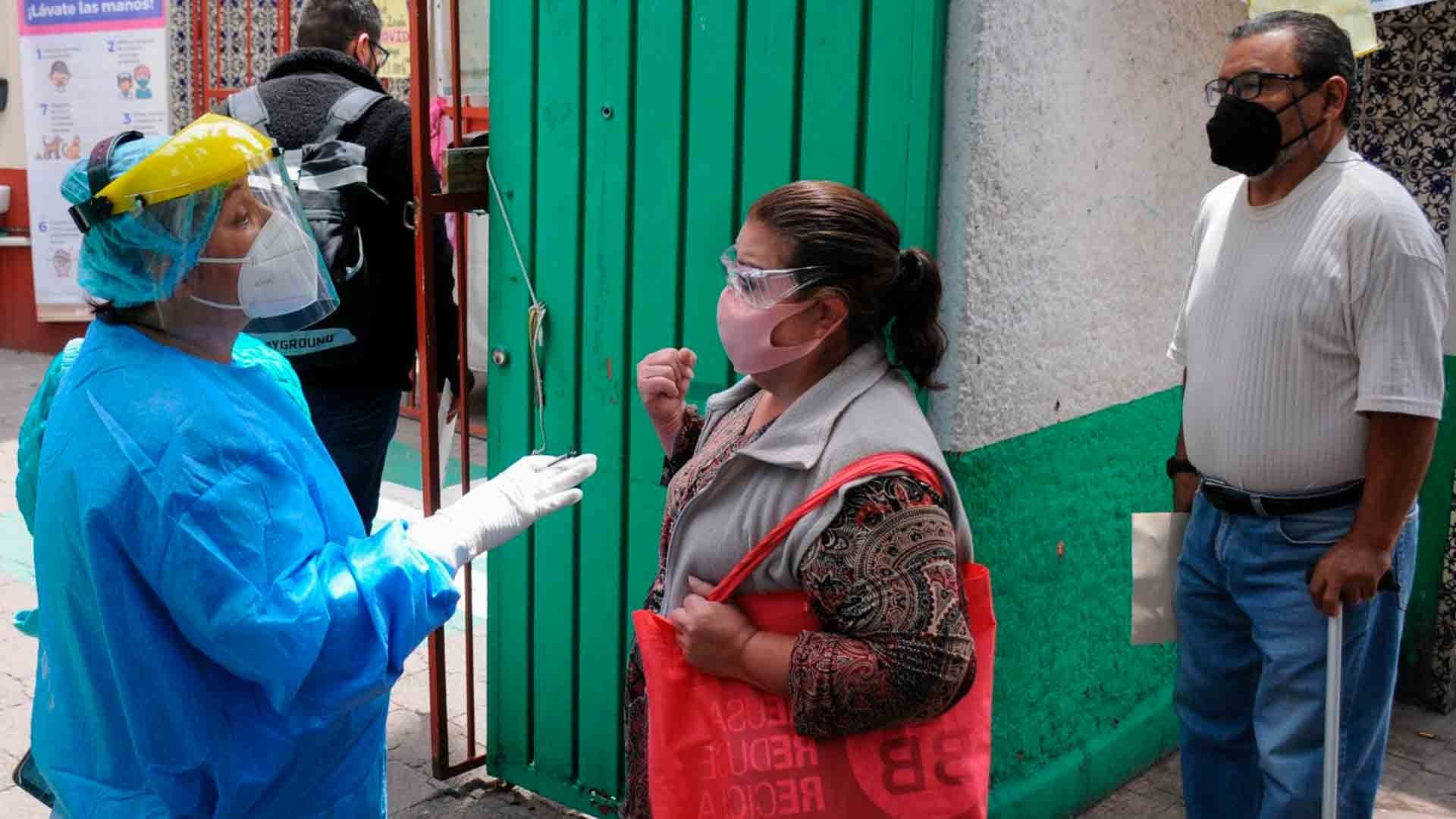 COVID en México: López-Gatell reporta un descenso de la sexta ola del ...