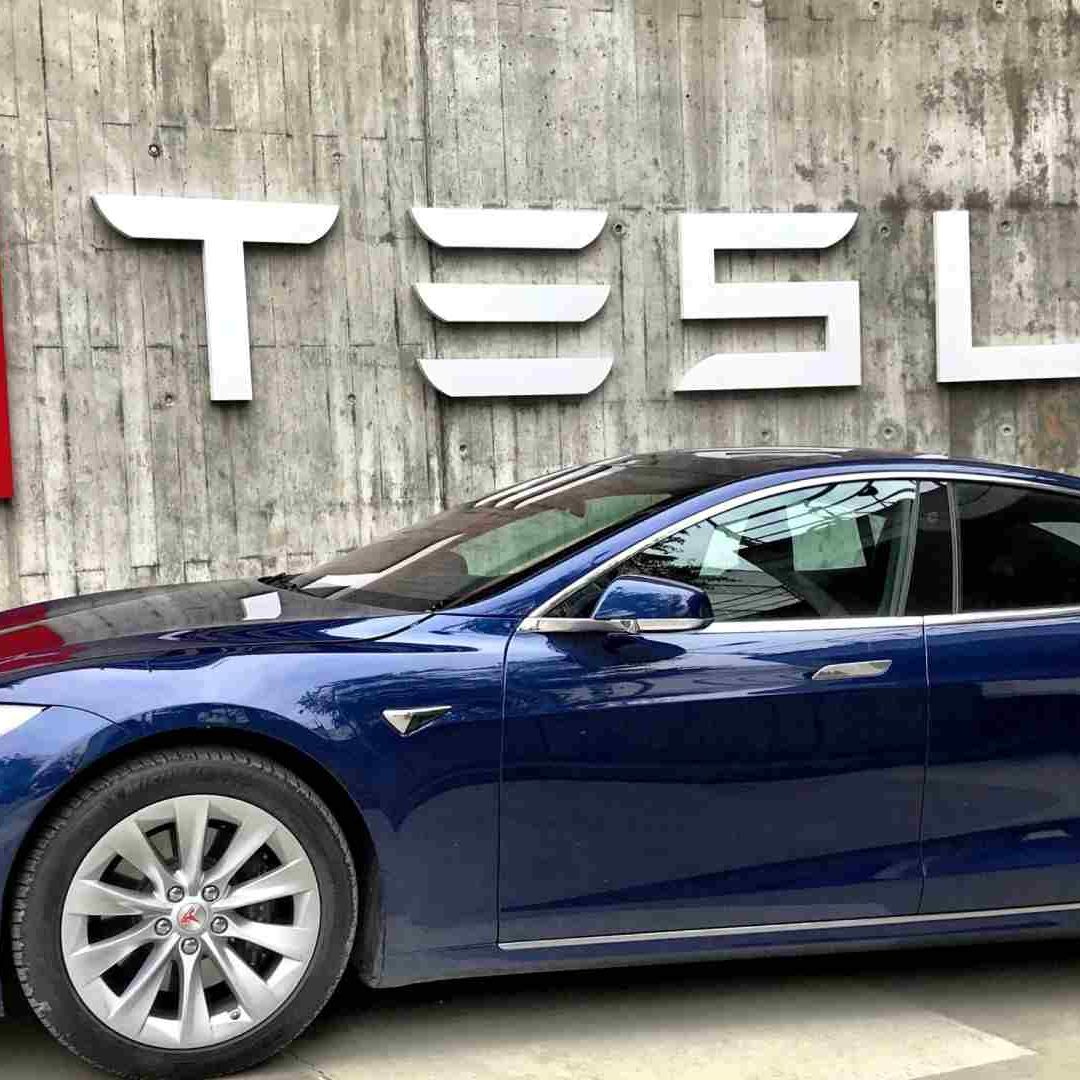Tesla tiene varias vacantes disponibles en México