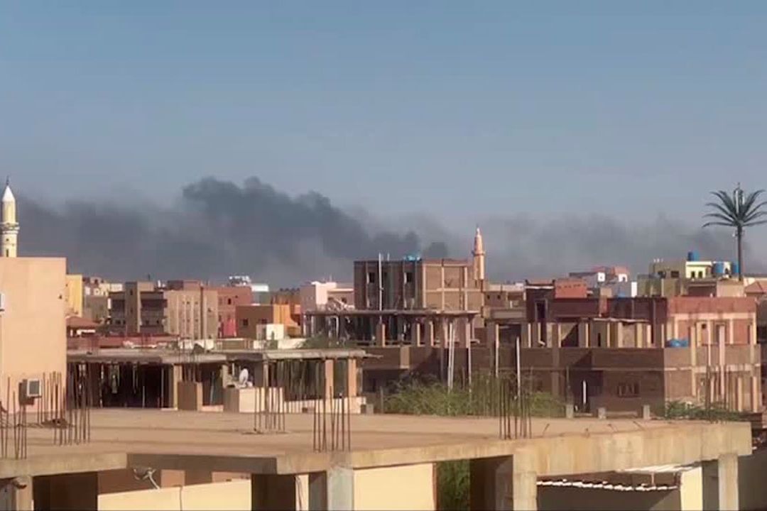 Continúan los Enfrentamientos en Sudán Pese a Tregua