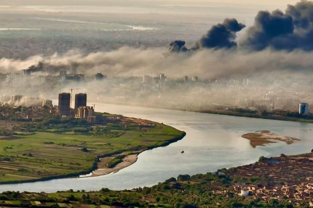Continúa la Crisis en Sudán; OMS Reporta 400 Muertos por Combates