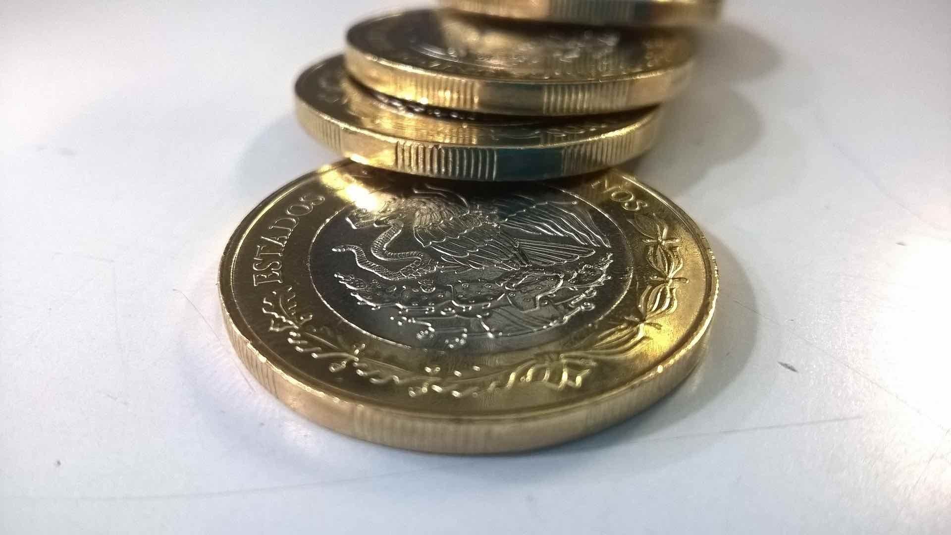 Las monedas y billetes se deben llevar a los bancos en caso de ser falsas