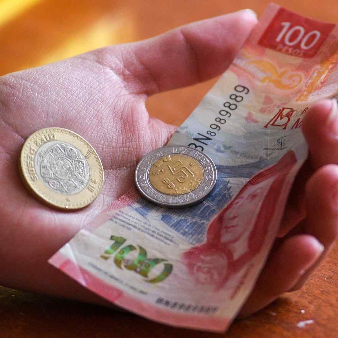 El INEGI señala que la clase alta en México tiene en promedio 15.2 años de estudios