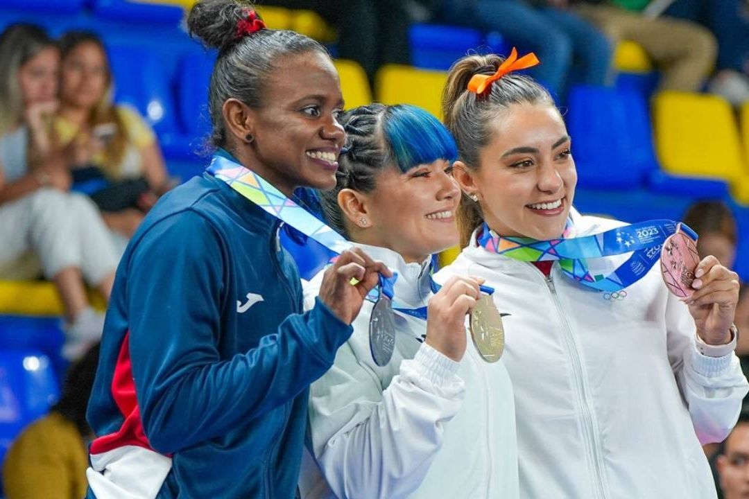 Equipo de México logró tres oros en la última jornada de gimnasia en San Salvador