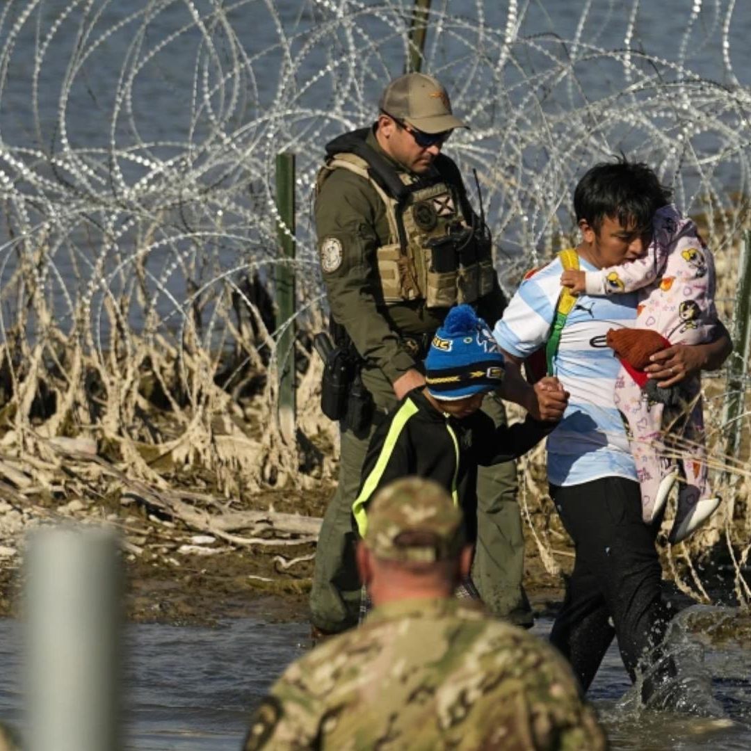 Autoridades policiales del estado de Texas podrán detener a personas sospechosas de cruzar ilegalmente la frontera desde México