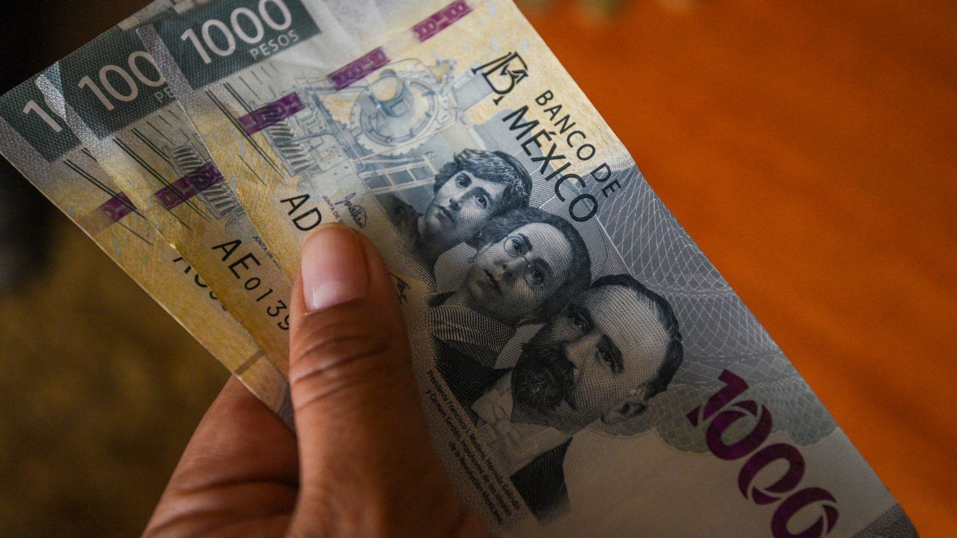 Qué pasará con los billetes de 1000 pesos mexicanos dejarán de servir en México