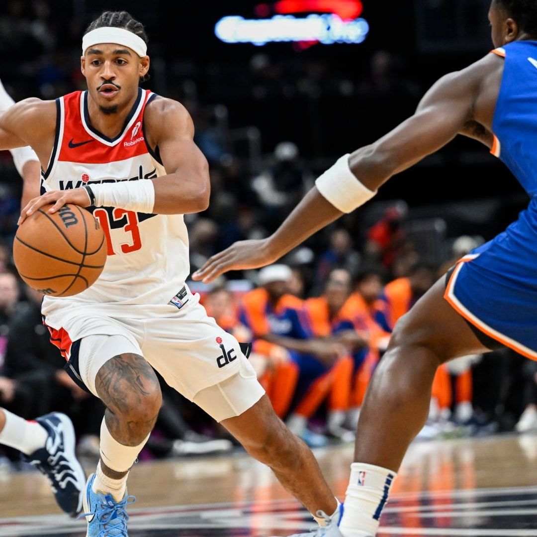 Jordan Poole jugó 18 minutos, anotó 16 puntos y dio 5 asistencias en el último juego de pretemporada de Wizards ante Knicks de Nueva York. Foto AP