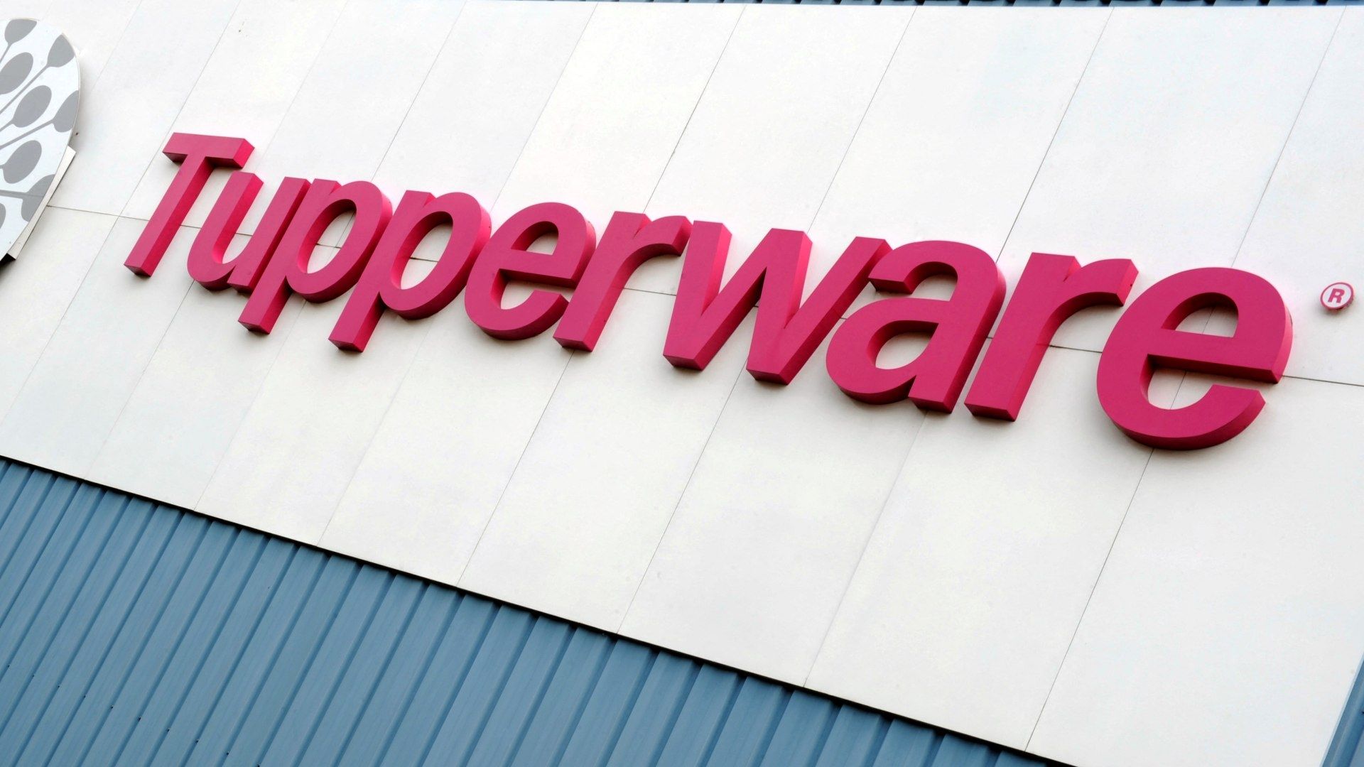 Tupperware Va a la Quiebra: ¿Qué Pasará con la Empresa de Recipientes de Plástico?