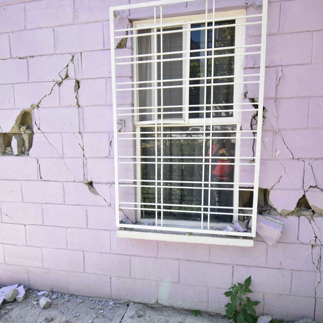 Daños por sismos en Fraccionamiento Infonavit en Chilpancingo, Guerrero