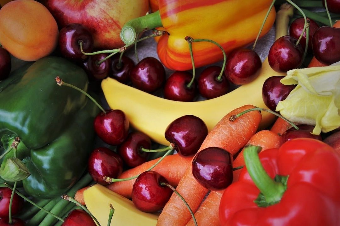 Dieta arcoíris: ¿Qué es y cuáles alimentos recomienda consumir?