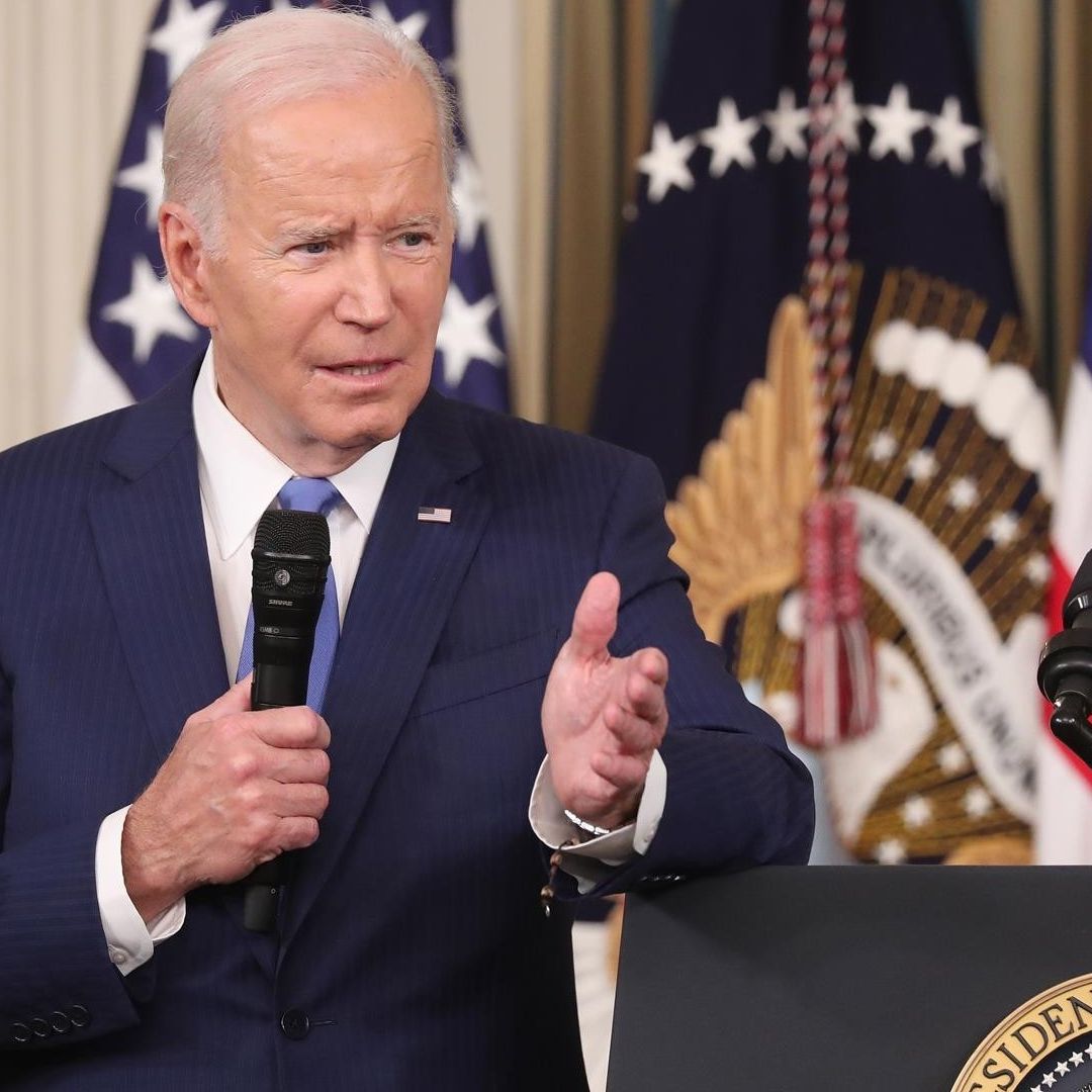 El presidente de Estados Unidos, Joe Biden, responde preguntas de la prensa
