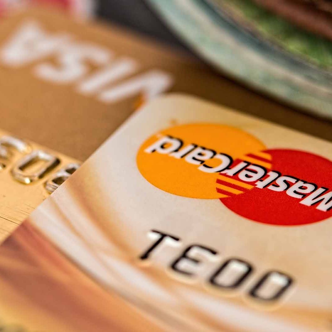 Por qué pueden negarte una tarjeta de crédito