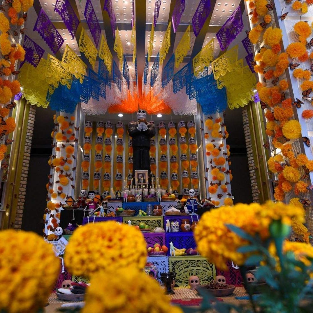 Cuándo se pone el altar a los niños que no nacieron en Día de Muertos 2024 en qué fecha llegan los bebés