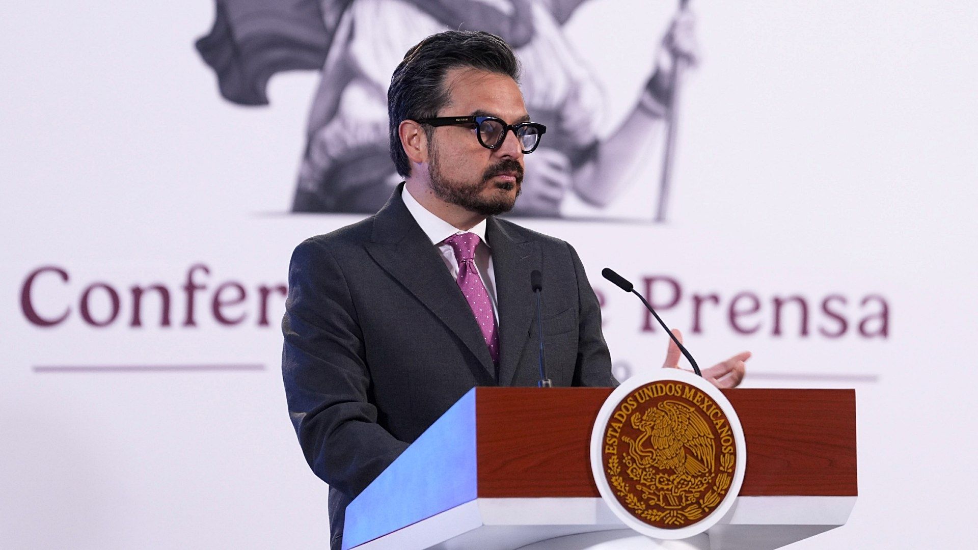 Empleo Sube Durante Primer Mes de Sexenio de Sheinbaum y Marca Récord