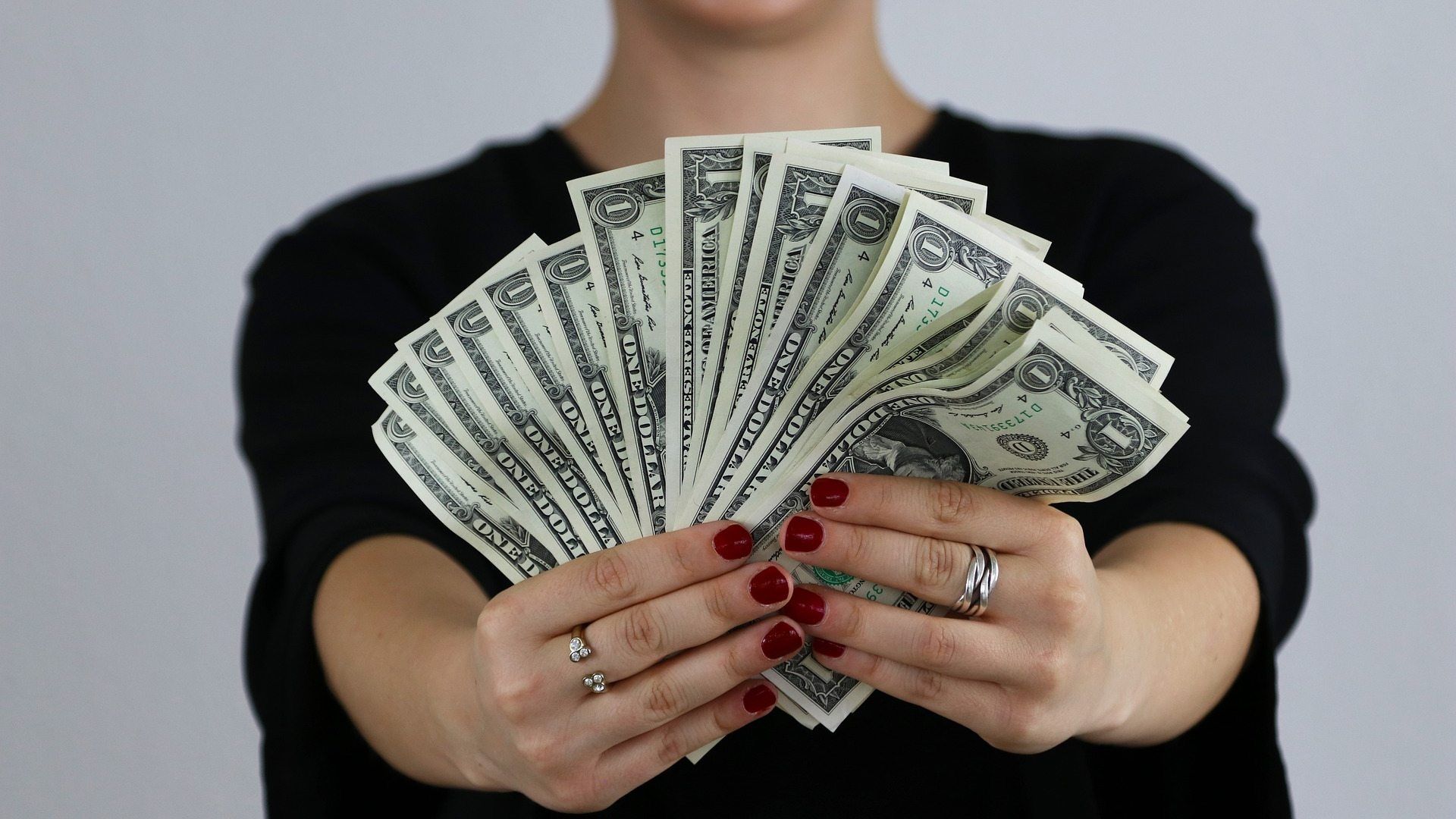 Precio del Dólar Hoy SÁBADO 4 de Abril de 2026: ¿Cómo Está el Tipo de Cambio con el Peso?