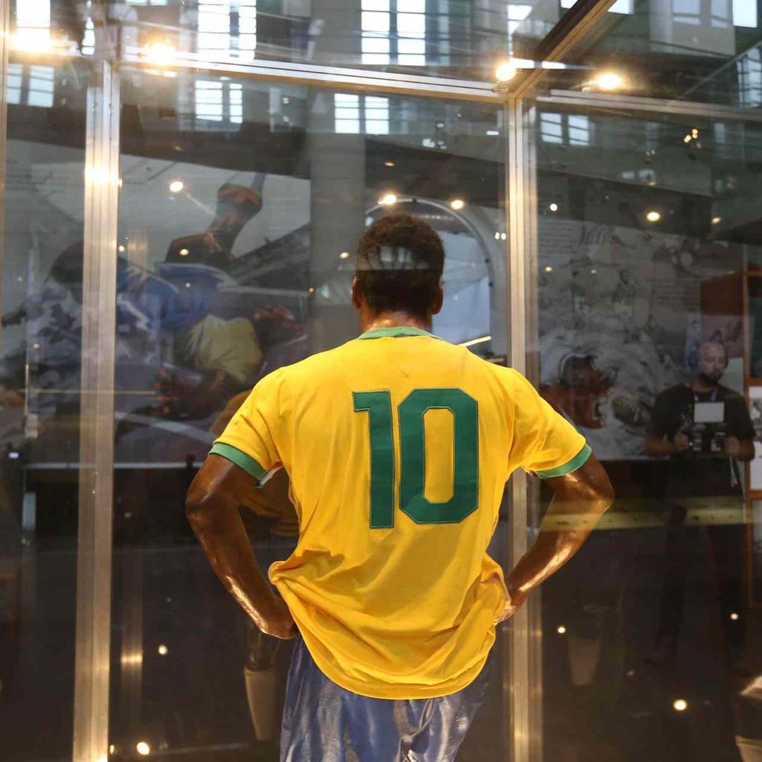 Pelé: Santos de Brasil No Retirará Número 10 en Homenaje al Rey del Fútbol