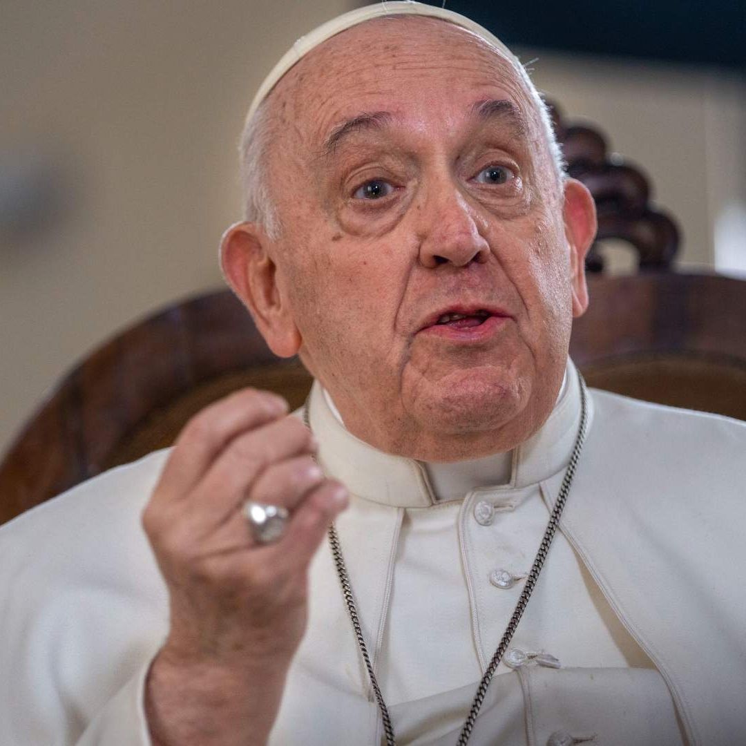 'La homosexualidad no es delito', reitera el Papa Francisco