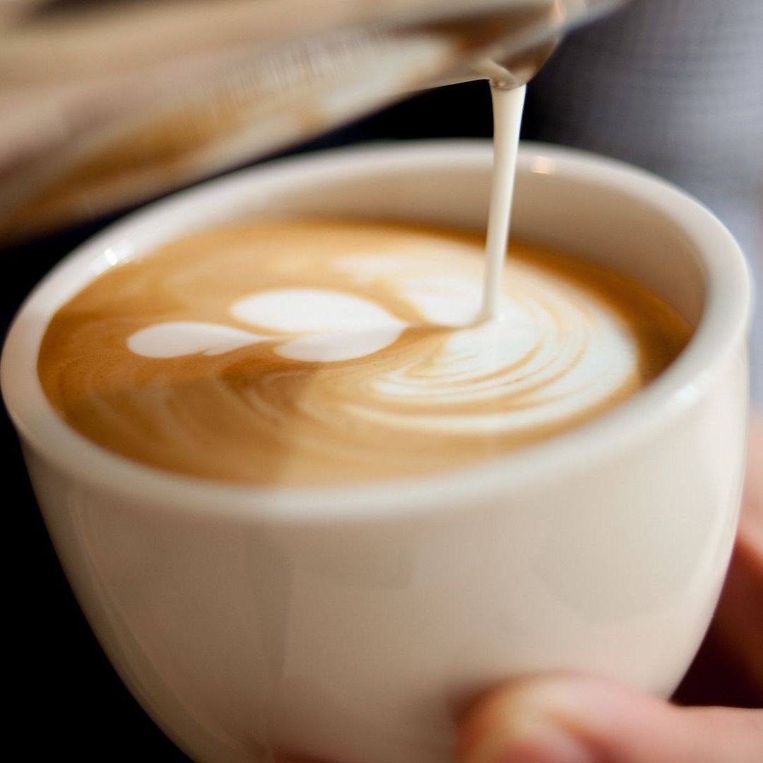 Café con leche podría reducir la inflamación