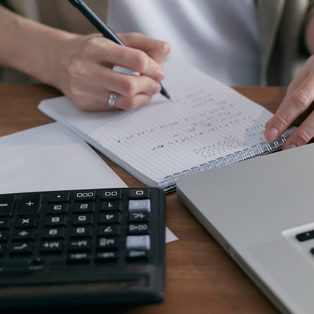 La e.firma del SAT es necesaria para cumplir con tus obligaciones fiscales