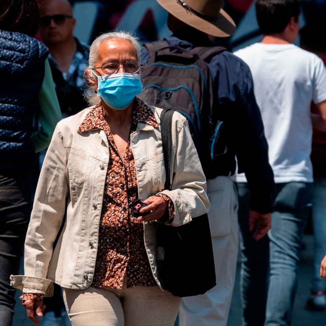 A tres años, covid sólo es grave en personas no vacunadas: López-Gatell