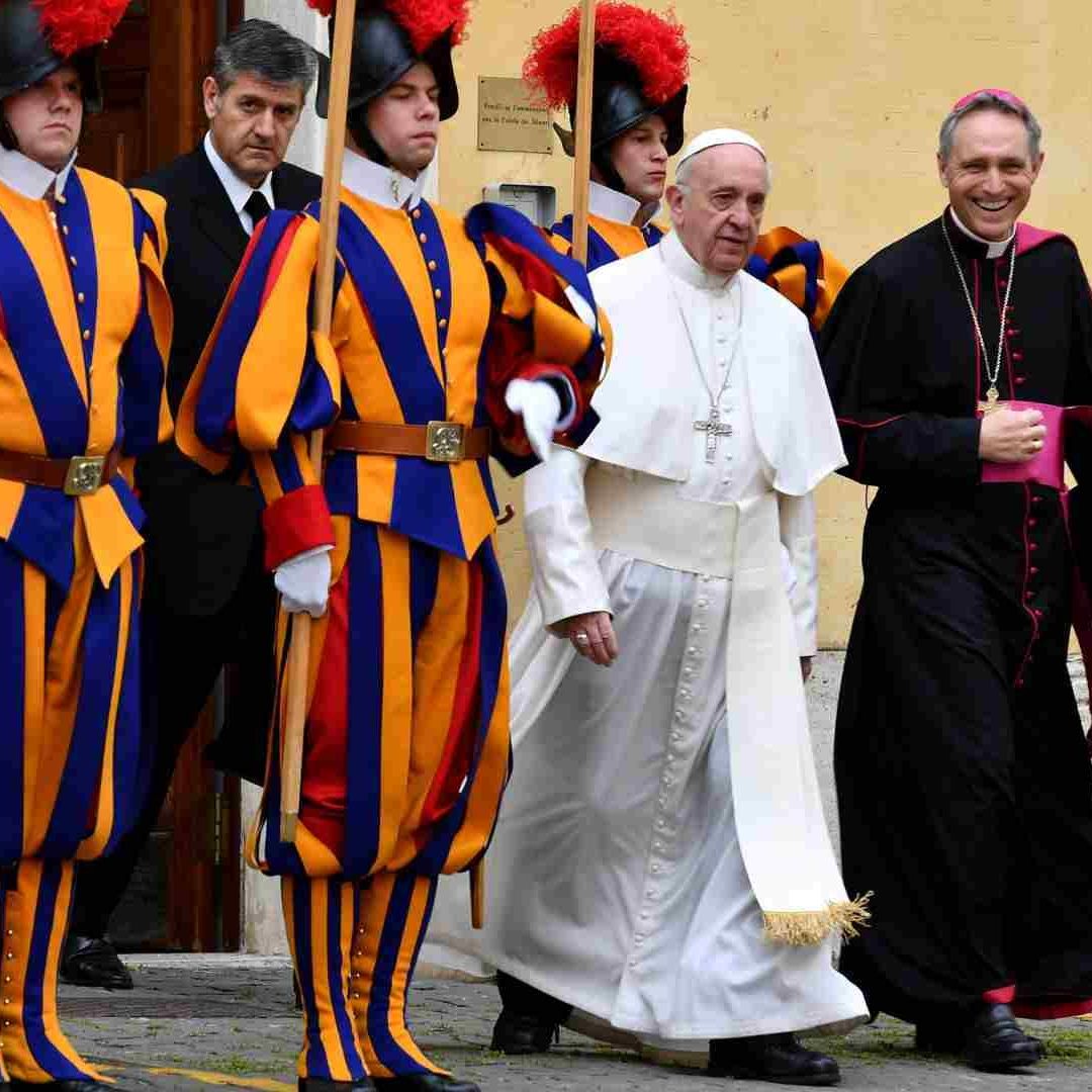 Se trata de la segunda reunión de Francisco con el arzobispo alemán, Georg Gänswein