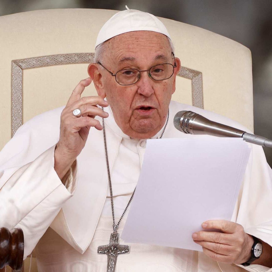 El Papa aplaude a las mujeres y reconoce su compromiso