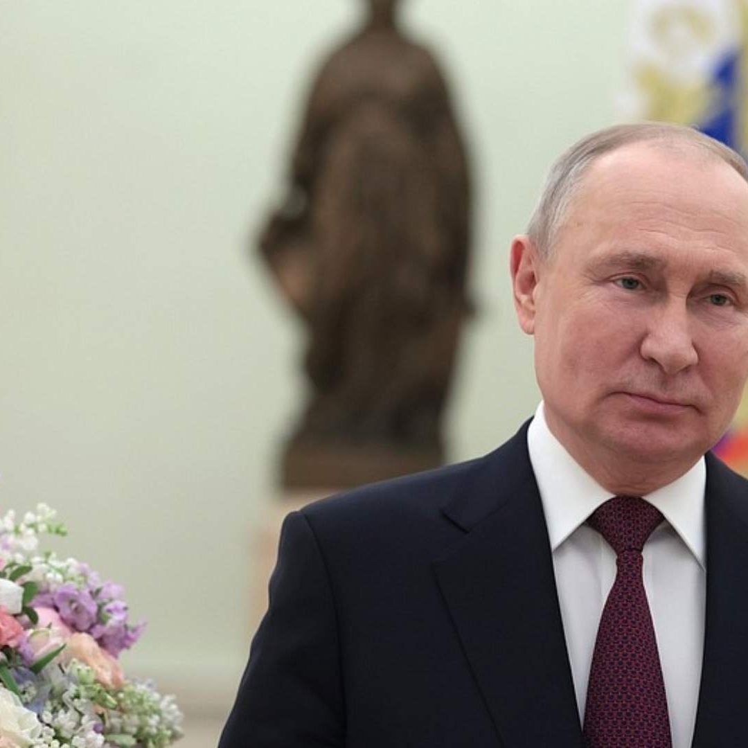 Putin Felicita a las Mujeres por el 8M y Destaca Valentía