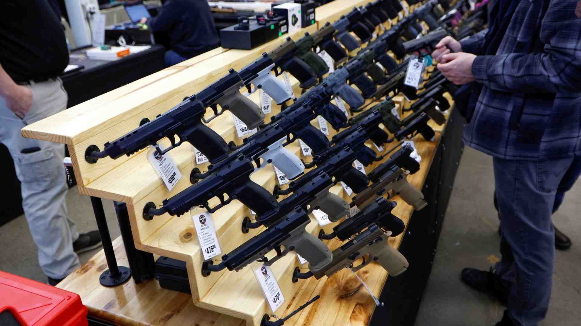 Joe Biden Anunciará Medidas para Restringir Venta de Armas en Estados Unidos