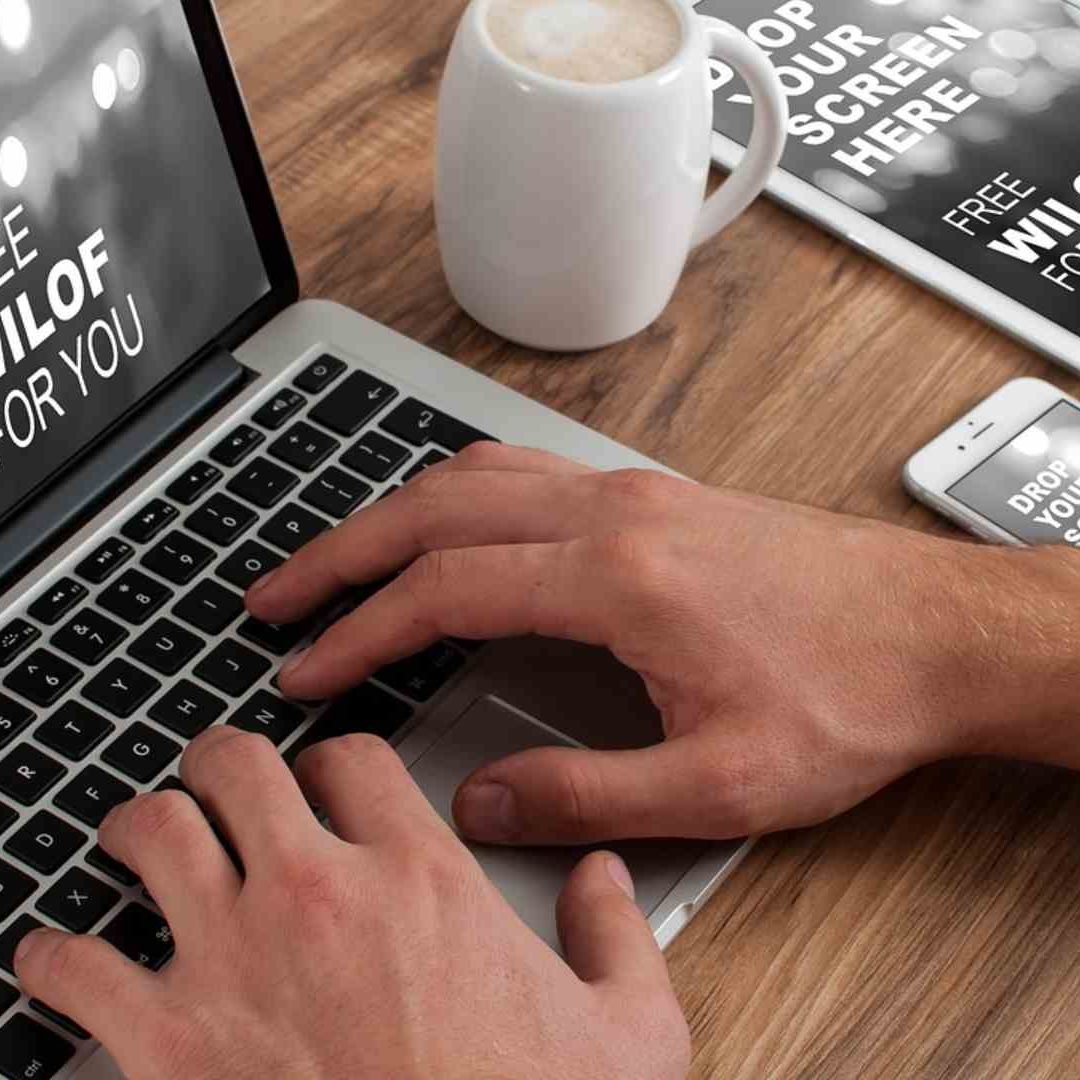 Hijo de Biden denuncia por filtrar información de su laptop