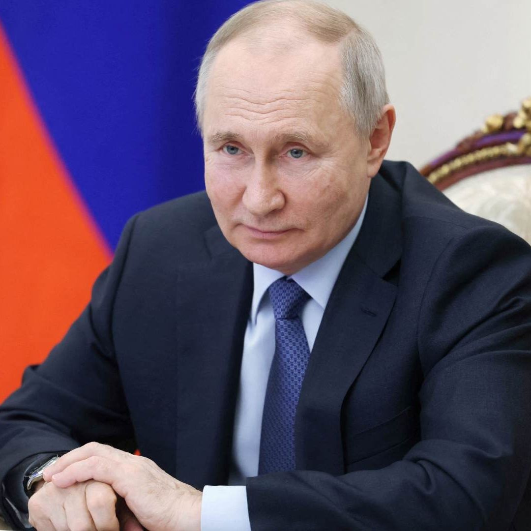 Emiten orden de arresto contra Vladimir Putin por crímenes de guerra en Ucrania