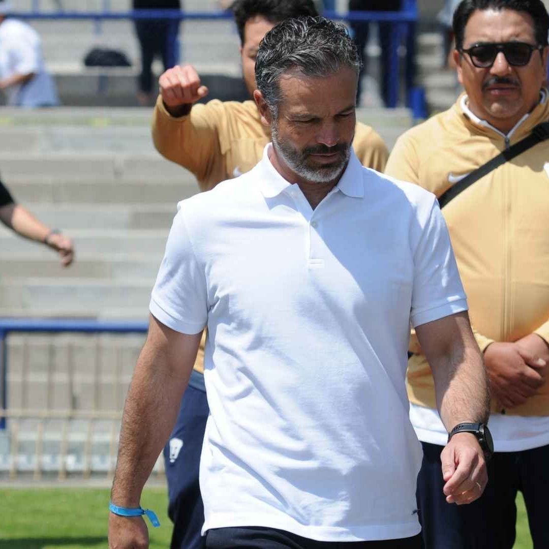 Puente, de 44 años, tomó el mando de los Pumas para este torneo Clausura 2023 y los dirigió en 12 partidos con un saldo de tres victorias, dos empates y siete derrotas